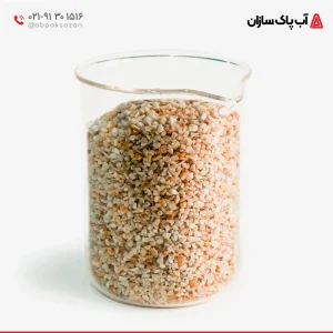 سیلیس نمره یک (Silica sand) یا سلیس شکری، از قطر 1 میلی متر تا 3 میلیمتر کیسه 27 کیلوگرمی